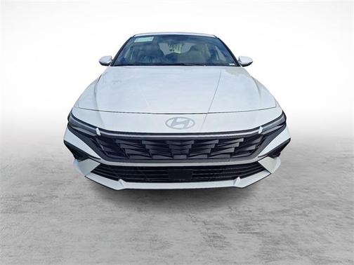 2025 Hyundai ELANTRA HEV Limited