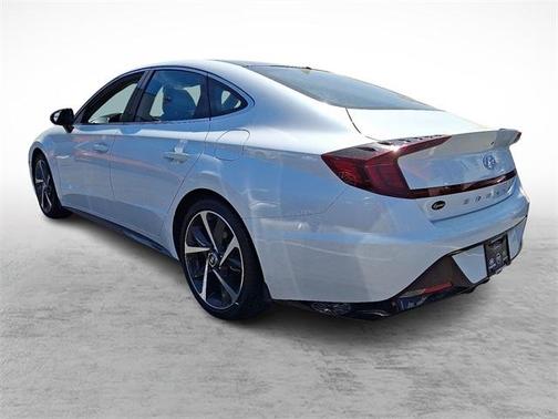 2022 Hyundai SONATA SEL Plus