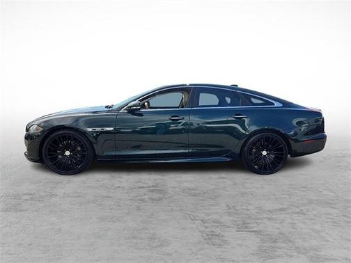 2016 Jaguar XJ XJ R-Sport