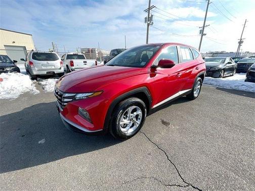 2022 Hyundai TUCSON SE