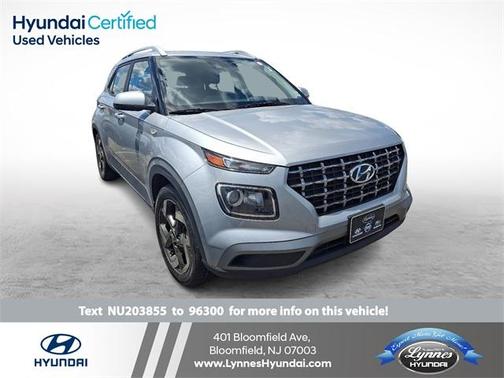 2022 Hyundai VENUE SEL