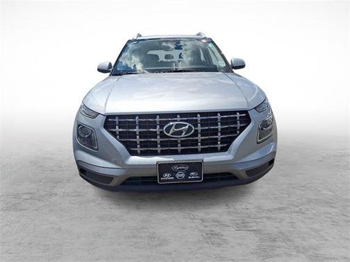2022 Hyundai VENUE SEL