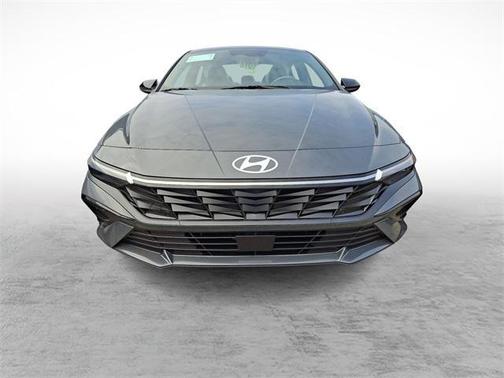 2026 Hyundai ELANTRA SEL
