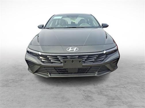 2026 Hyundai ELANTRA SEL