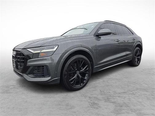 2021 Audi Q8 55 Premium