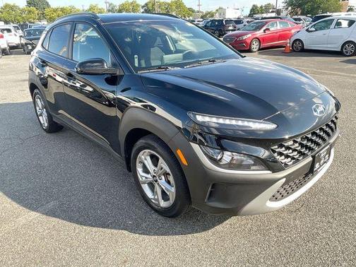 Black 2023 Hyundai KONA SEL