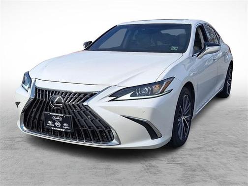 2024 Lexus ES 300h Luxury
