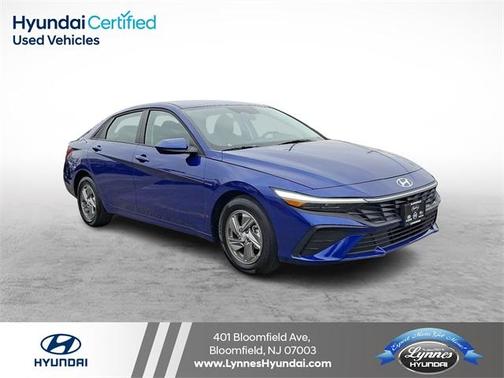 2025 Hyundai ELANTRA SE