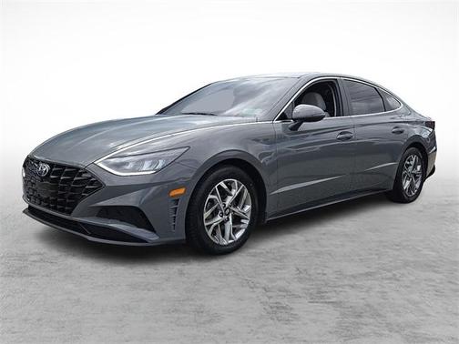 2022 Hyundai SONATA SEL