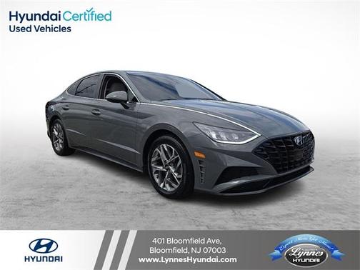 2022 Hyundai SONATA SEL