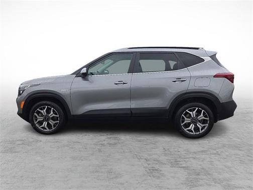 2023 Kia Seltos EX