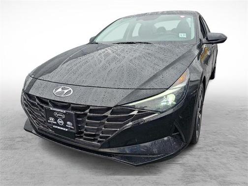 2022 Hyundai ELANTRA Limited