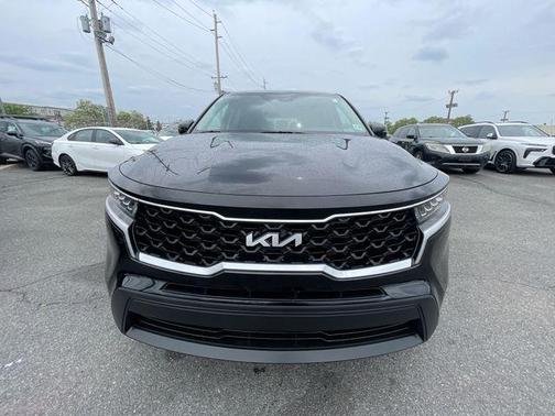Ebony Black 2023 Kia Sorento LX
