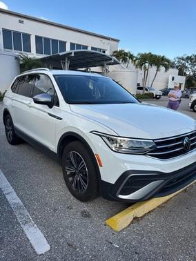 2024 Volkswagen Tiguan 2.0T Wolfsburg Edition