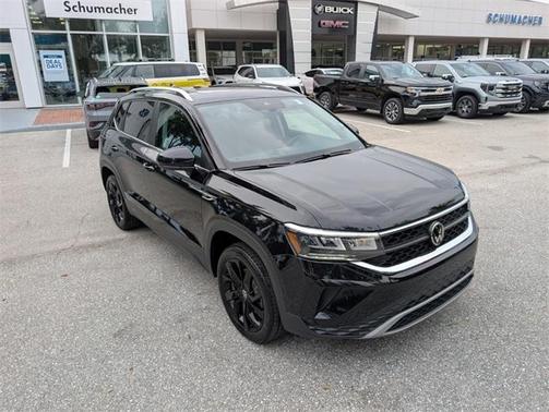 2023 Volkswagen Taos 1.5T SE