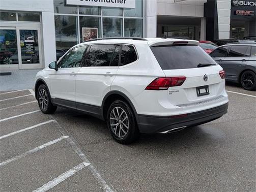 2019 Volkswagen Tiguan 2.0T SE