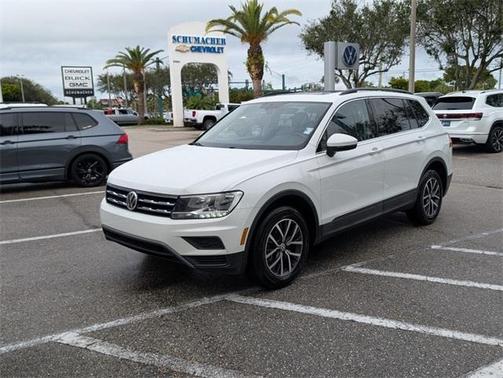 2019 Volkswagen Tiguan 2.0T SE