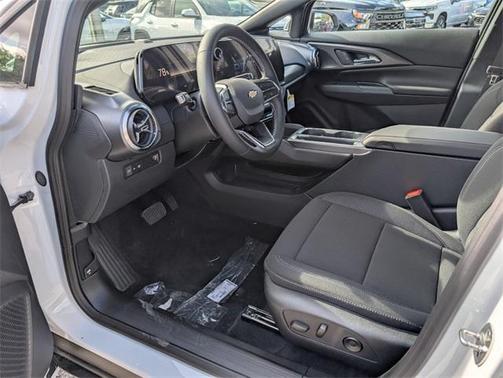 2026 Chevrolet Equinox EV LT 1