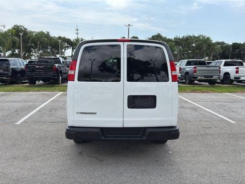 Summit White 2024 Chevrolet Express 3500 LS
