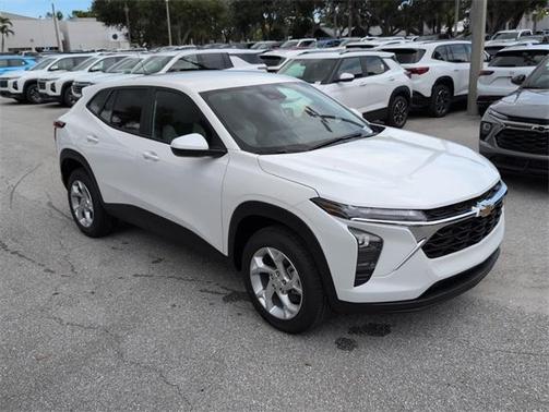 2026 Chevrolet Trax LS
