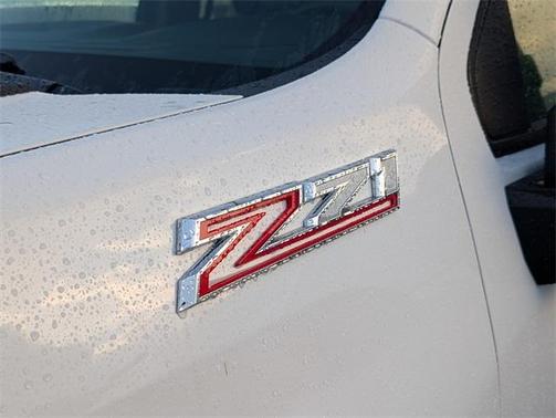 2025 Chevrolet Silverado 2500 Custom