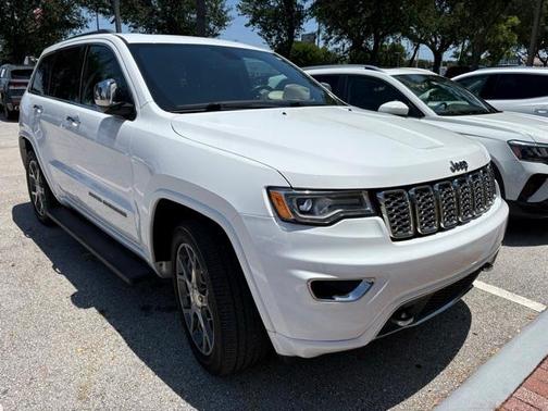 2020 Jeep Grand Cherokee Overland