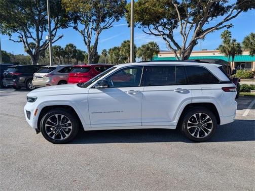 2023 Jeep Grand Cherokee Overland