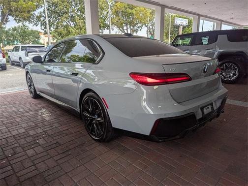 2024 BMW i7 xDrive60