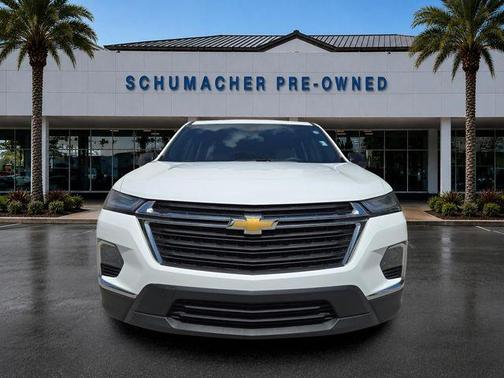 Summit White 2023 Chevrolet Traverse LS