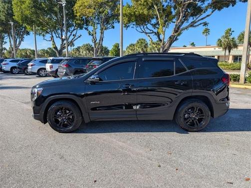 2024 GMC Terrain AT4