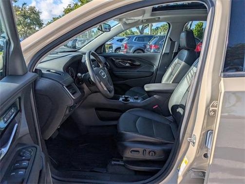 2022 GMC Terrain AT4