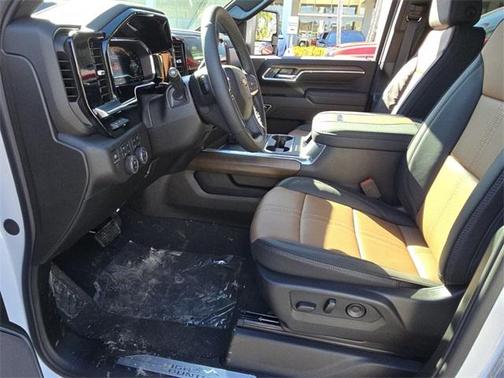 2025 Chevrolet Silverado 3500 High Country