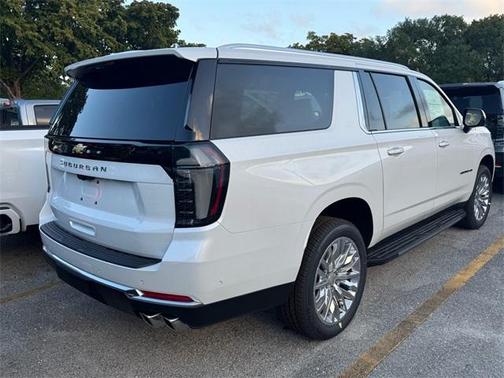 2025 Chevrolet Suburban High Country