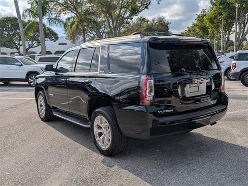 2019 GMC Yukon SLE