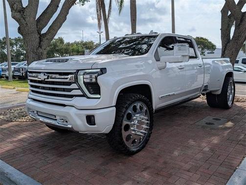 2024 Chevrolet Silverado 3500 High Country