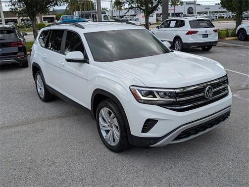 2022 Volkswagen Atlas 3.6L SE w/Technology
