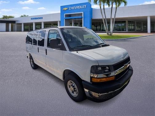 2025 Chevrolet Express 2500 LT