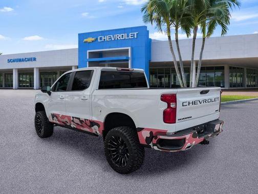 Summit White 2026 Chevrolet Silverado 1500 RST