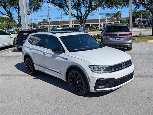 2021 Volkswagen Tiguan 2.0T SE R-Line Black