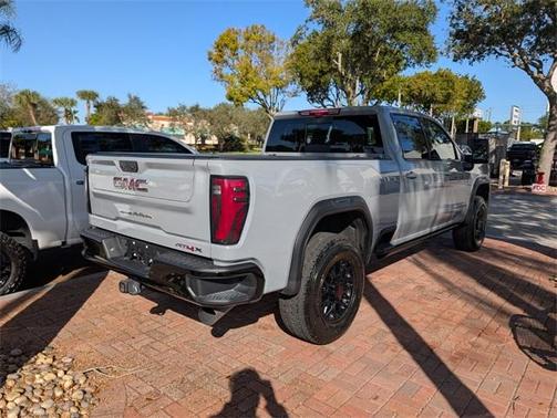 2024 GMC Sierra 2500 AT4X
