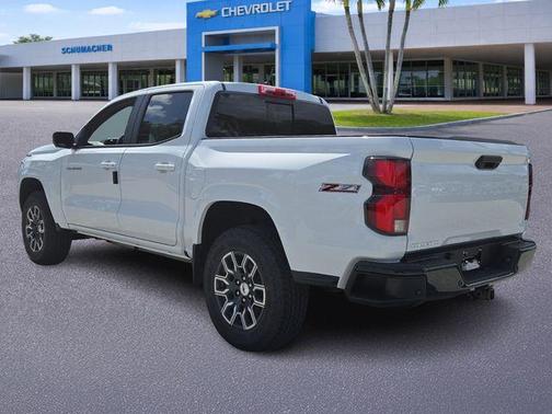 Summit White 2026 Chevrolet Colorado Z71