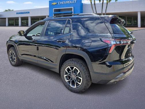 Mosaic Black Metallic 2026 Chevrolet Equinox ACTIV