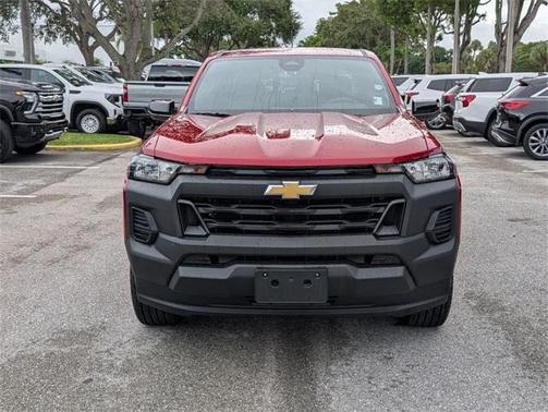 2024 Chevrolet Colorado WT