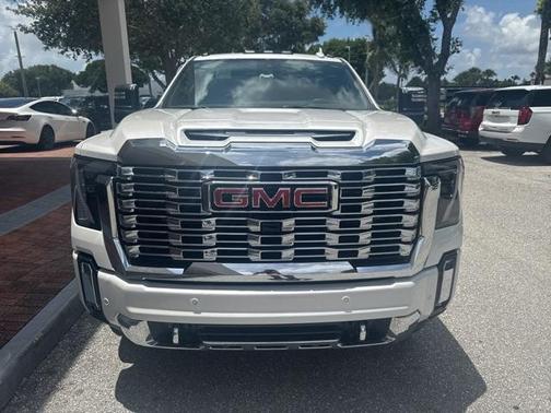 2025 GMC Sierra 2500 Denali