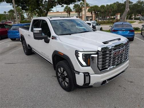 2025 GMC Sierra 2500 Denali