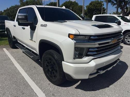 2022 Chevrolet Silverado 2500 High Country