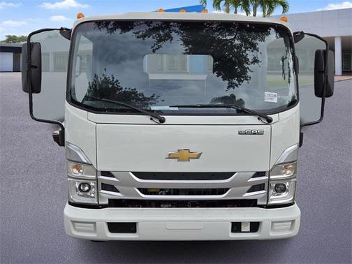 2025 Chevrolet Express 3500 Base