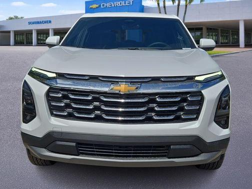 Summit White 2026 Chevrolet Equinox LT