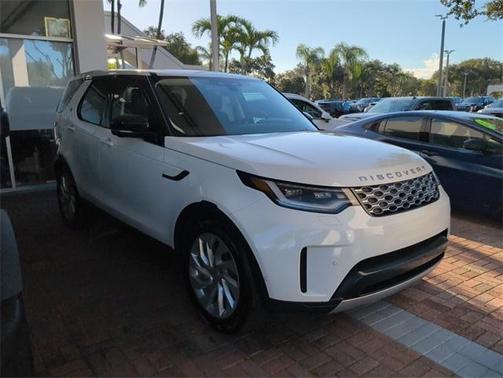 2024 Land Rover Discovery P300 S