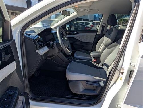 2022 Volkswagen Taos 1.5T S